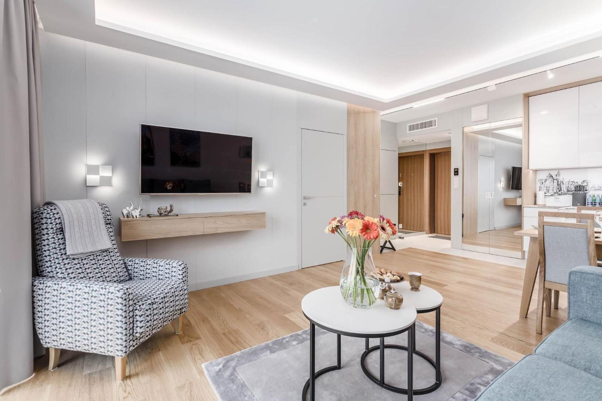 Deo Plaza - Apartamenty Old Town By Rent Like Home غدانسك المظهر الخارجي الصورة